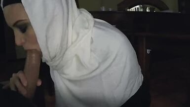 Amateur student party hot tranny swallows - 8 image