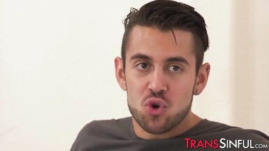 Tranny Victoria Voxxx seduced and banged in chain threesome - 2 image