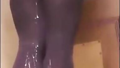 Shemale cumshots - 1 image