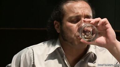 Shemale sucks cock through glory hole - 1 image