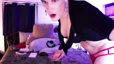 Allie North and her Big Boobs looking Sexy - 6 image