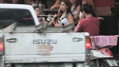 prostitute PATTAYA STREET LADY BOY et LADY - 13 image