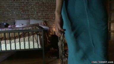 Busty TS rims and anal fucks man - 4 image