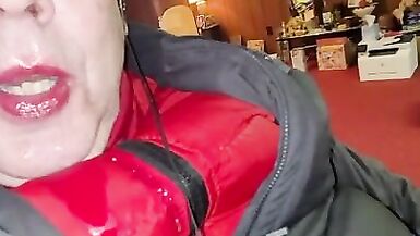 Just another Day during which Alberta Caprez Wanks her Tranny Dick