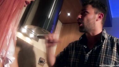 Una Famiglia Transgressiva - Suzie Q VS Mietta Marini - 8 image