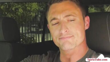 Shemale hitch hiker barebacked by driver - 2 image