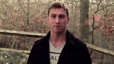 Horny guy assfucked Tranny Jessy Dubai - 1 image