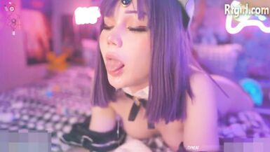 Trans with Cosplay Princess Toying and Suking Big Dildo -. Full Video in the first Comment - 10 image