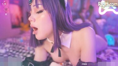 Trans with Cosplay Princess Toying and Suking Big Dildo -. Full Video in the first Comment - 6 image