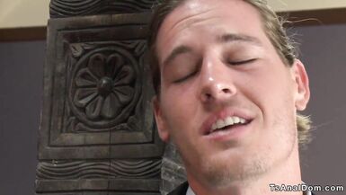 Busty blonde Ts anal fucks tied up man - 4 image