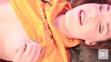 Nikki Shows her Body and Blows a Hot Load for you - 15 image