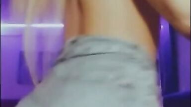 Compilation of beautiful cocksuckers shemales doing the job