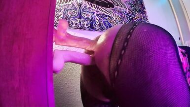 Ren taking TWO DILDOS at the same Time YUM