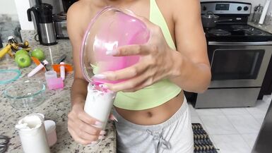 Jasmine Lotus Clone a Willy - 12 image