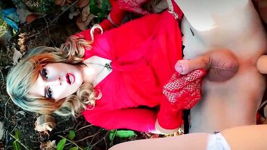 CD and GG outdoors with toys - 7 image