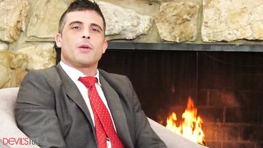 DevilsTGirls Trans Basketball Player Casey Kisses Shows How Big She Plays - 2 image