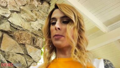 DevilsTGirls Trans Basketball Player Casey Kisses Shows How Big She Plays - 3 image