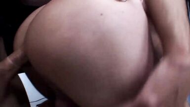 shemale sabrina fernandes fucks photographer - 8 image