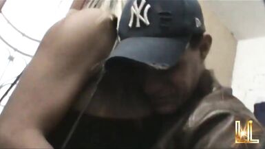 Foda mais do que gostosa com essa transexual morena rabudona e roluda que derramou muito leite cremoso - 3 image