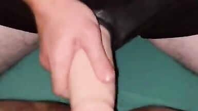 Pregnant Wife Squirts everywhere - 10 image