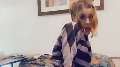 Sexy Trans Gets Playful in Hotel