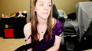 Hot Tranny needs to be Fed after getting Fucked - 2 image