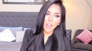 Hot Shemale Masturbation - 13 image