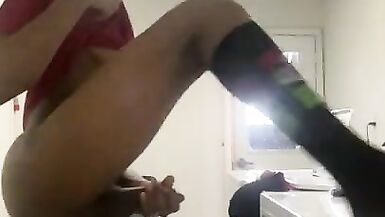 Public Laundry Room Jerk with Cumshot - 6 image