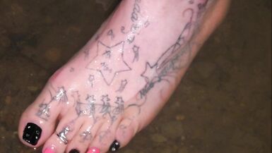 TS Feet on a Warm Day on the Creek - Barefoot & Nylons - 14 image