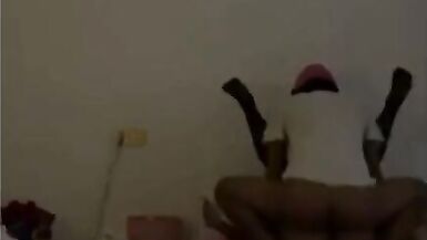 Delivery boy fucking the horny Asian Ladyboy in her house - 13 image