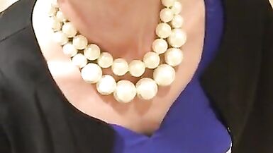 Sexy Shemale Milf - 8 image