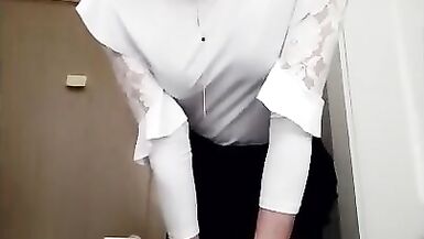  cd Femboy in Secretary Outfit first Time using Anal Til Cumming