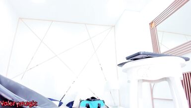 Queen Flings That BIG Nut - 15 image