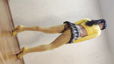 Sissy Ponyboy in Yellow Pantyhose with Tiny Dick Dancing and Showing her Super Body - 8 image