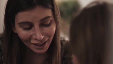 TS Stepmom really wants to bond - 3 image