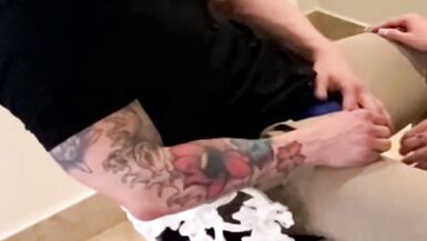 BARBIE ANDERSON TRANSEXUAL HERMOSA ARGENTINA EN UN TRIO CON DOS HETEROSEXUALES MUSCULOSOS - 2 image