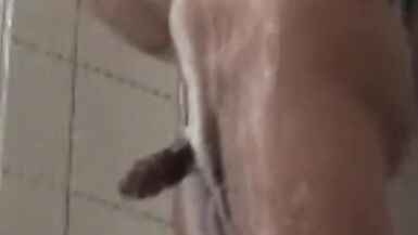 Trans Anairb Hot Masturbation with Bubbles Rounded to her Cock - 11 image