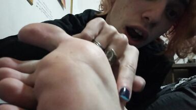 Cum to my Feet as I Tease you | Goth Queen Ocarina - 4 image