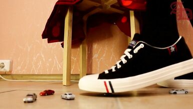 TRANNY GIANTESS CRUSHES SMALL CARS IN SNEAKERS, BLACK PANTYHOSE AND MINI SKIRT (CRUSH/FOOT FETISH) - 5 image