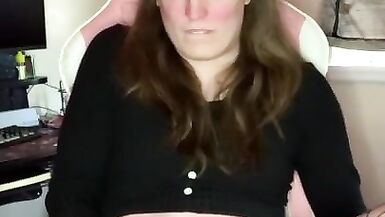 Sissy Kitty Blows a Huge Load