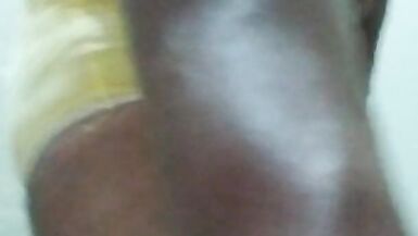 Bailecito En Minishorts - 8 image