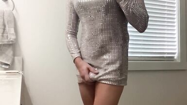 Masturbation in Dress - 2 image